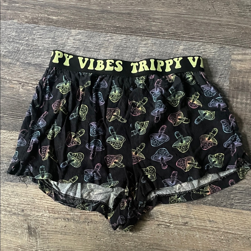 Rue21 Black Trippy Vibes Mushroom Shorts